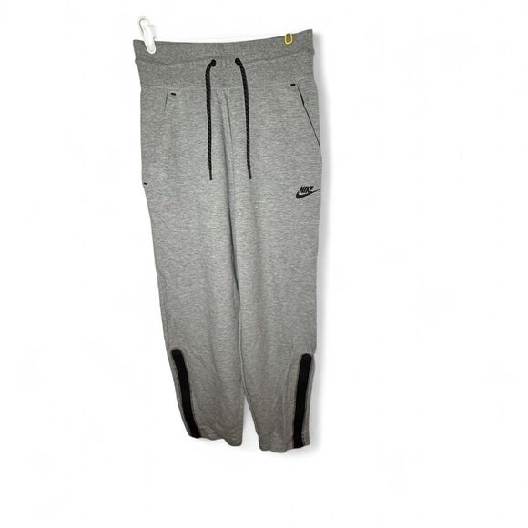 Nike Women’s Sportswear Tech Fleece Sweatpants Size S Grey - Picture 1 of 6